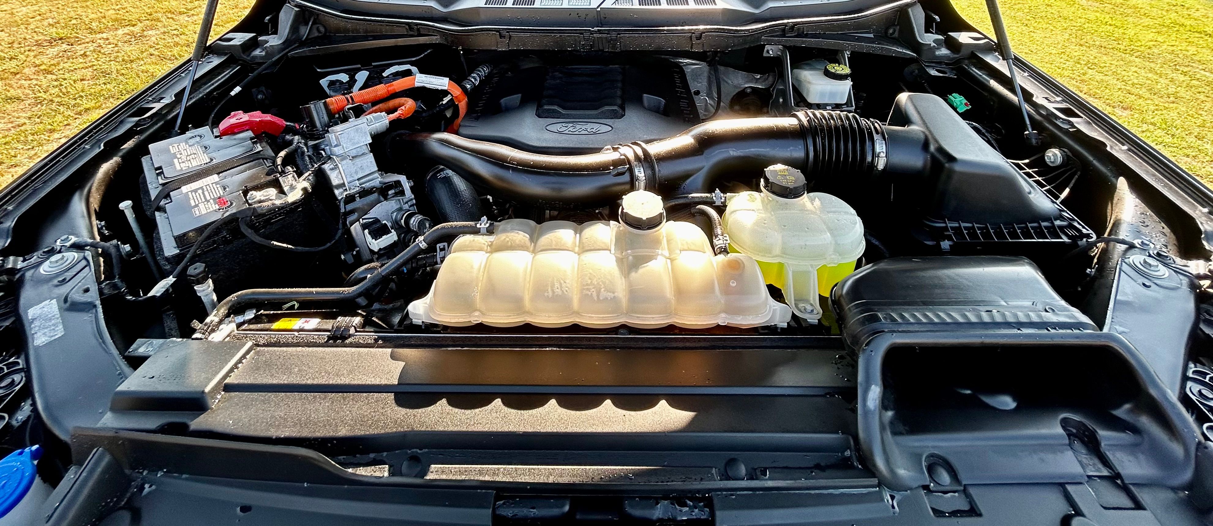 Used 2023 Ford F150 4x4 SuperCrew Hybrid image 22