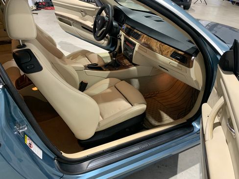 Used 2008 BMW 335xi image 13