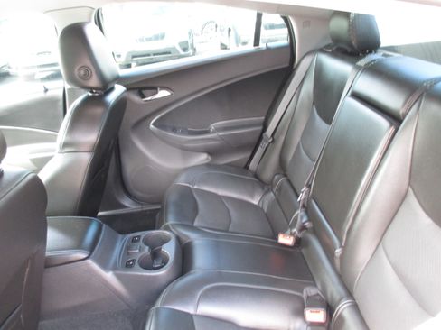 Used 2016 Chevrolet Volt Premier FWD image 14