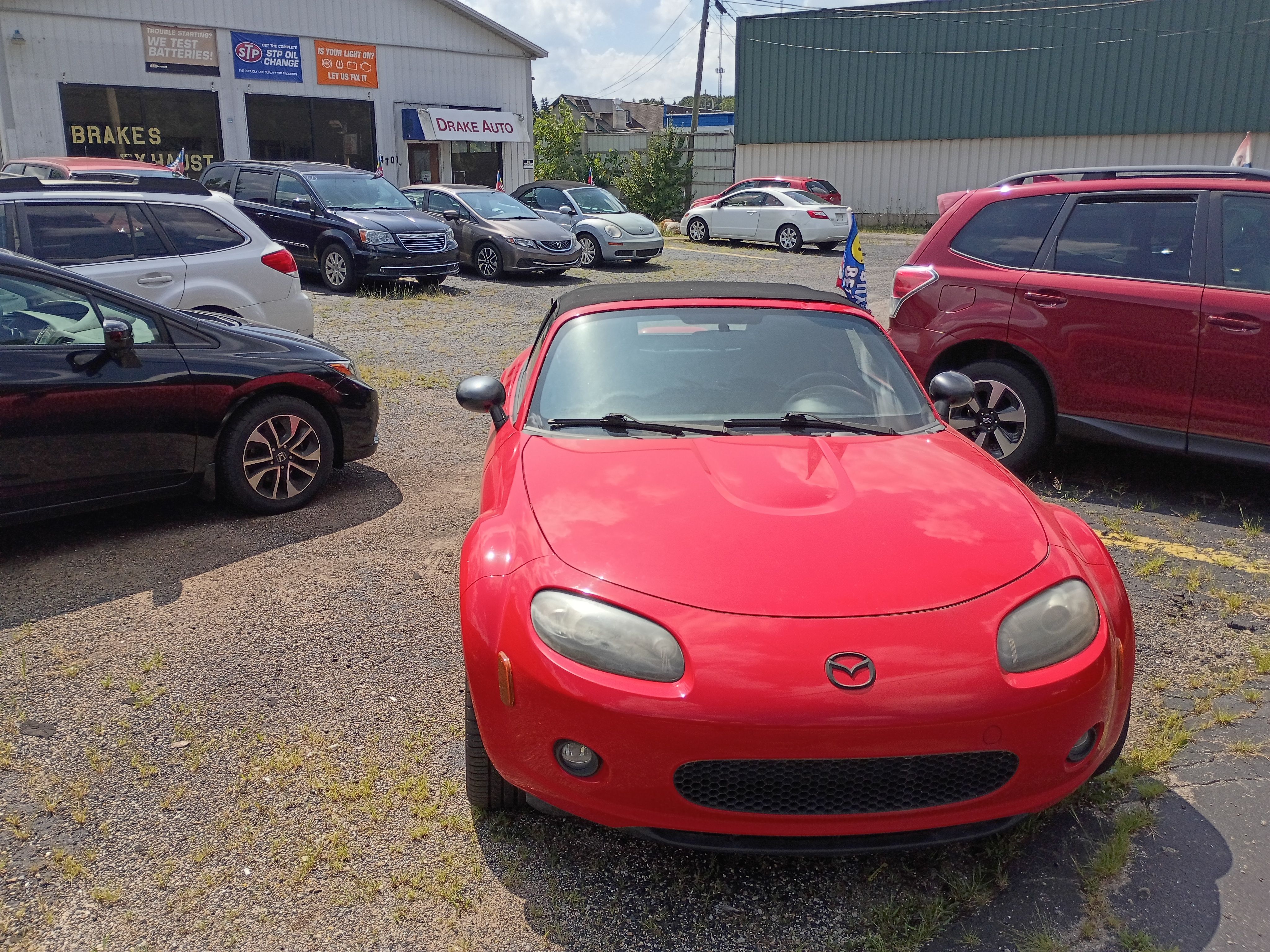 Used 2006 MAZDA MX-5 Miata UNAVAIL RWD image 11