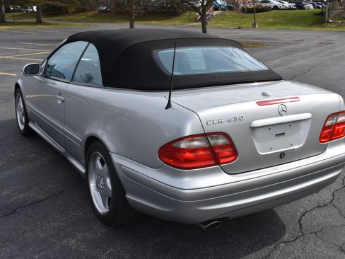 Used 2001 Mercedes-Benz CLK 430 image 8