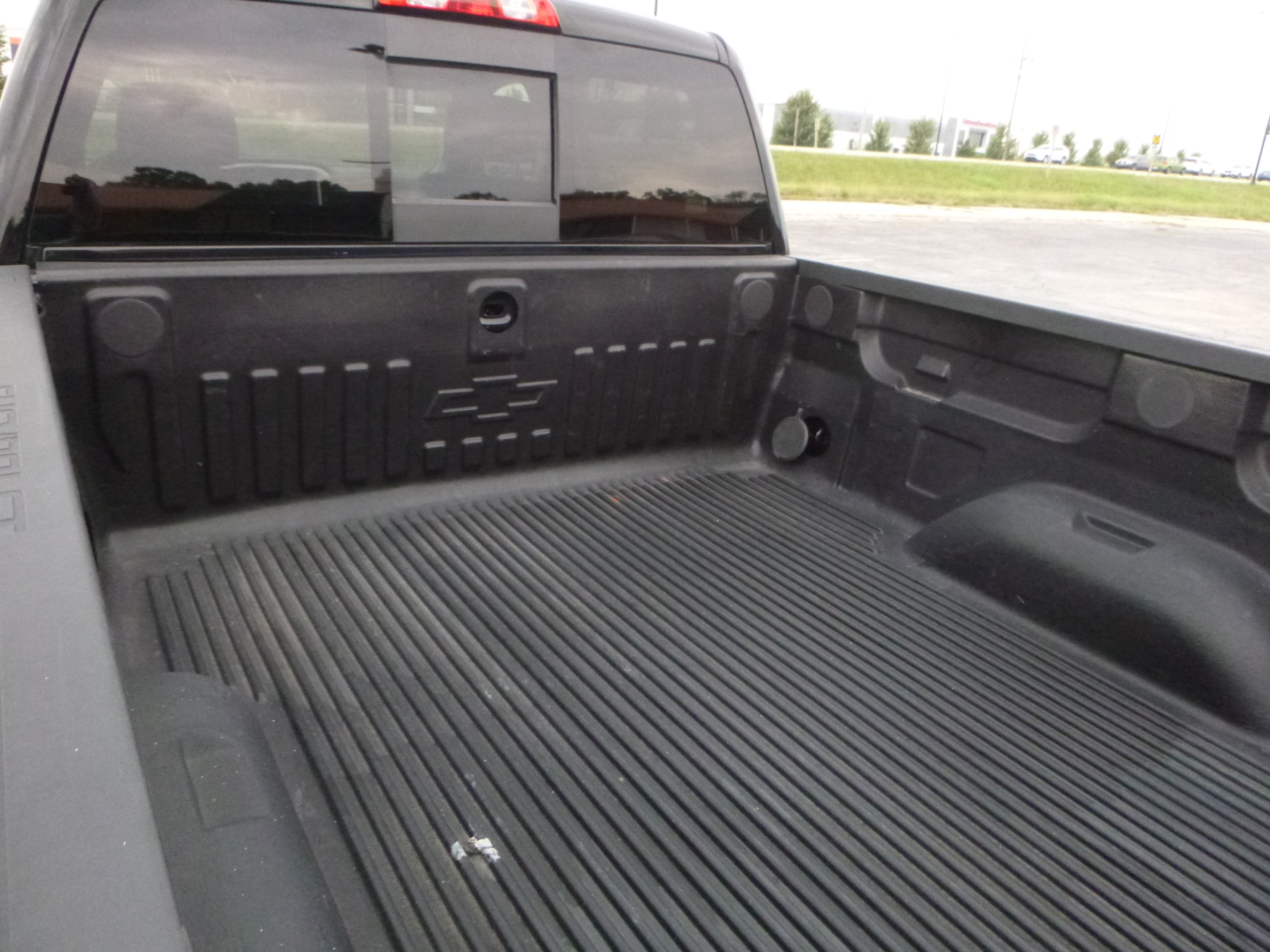 Used 2016 Chevrolet Silverado 2500 4x4 Crew Cab LTZ image 12