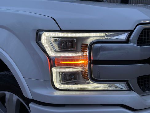 Used 2018 Ford F150 4x4 SuperCrew image 19