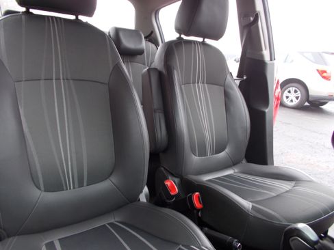 Used 2014 Chevrolet Spark LT image 24