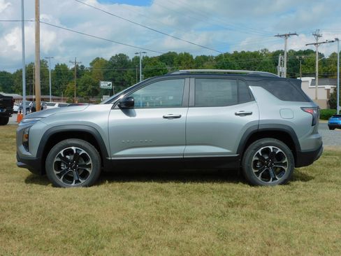 New 2026 Chevrolet Equinox LT image 7