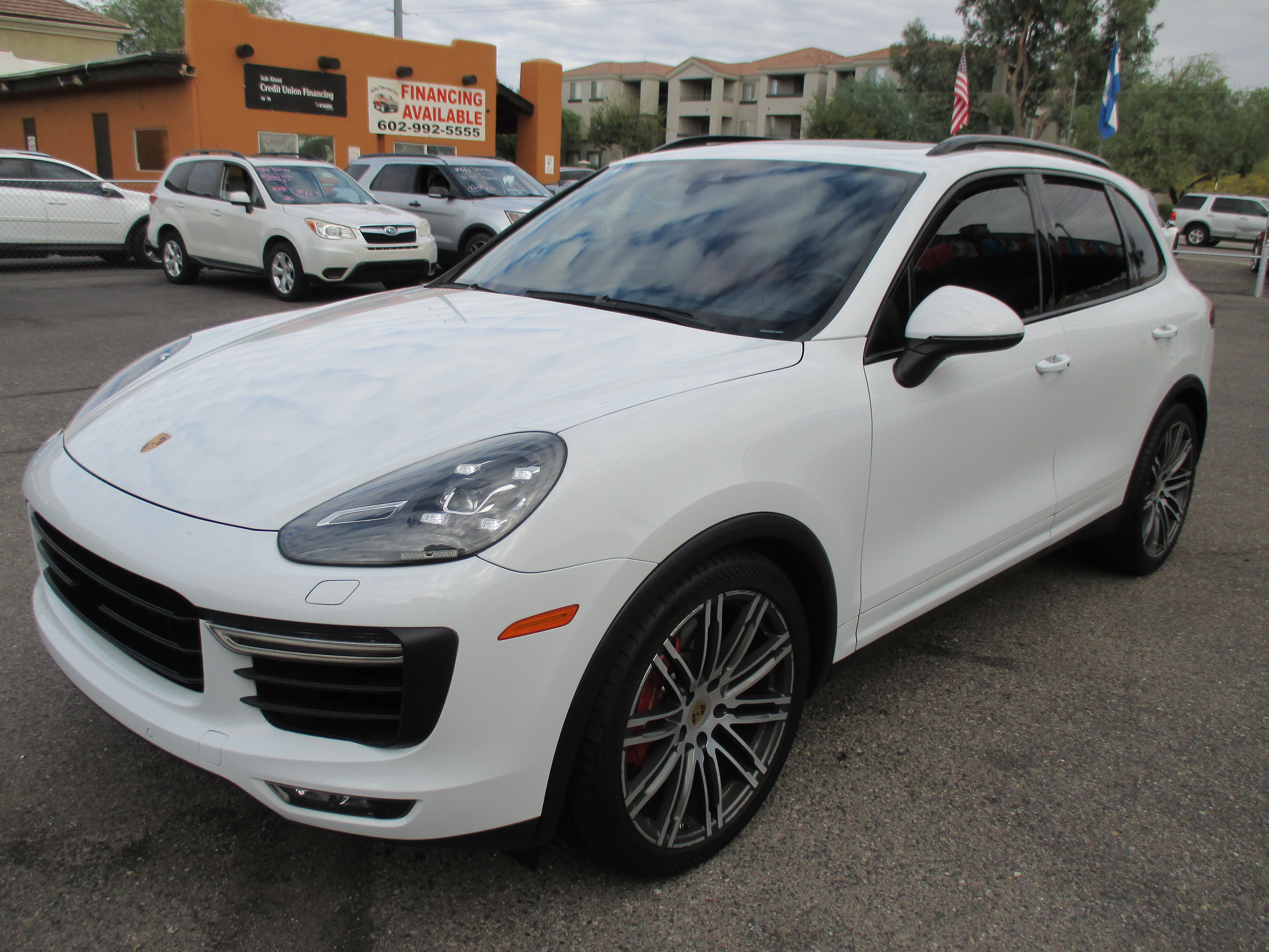 Used 2017 Porsche Cayenne Turbo Sport Utility 4D AWD/4WD image 18