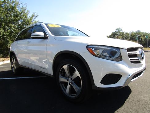Used 2016 Mercedes-Benz GLC 300 image 7