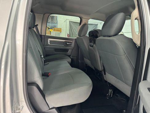 Used 2017 RAM 2500 SLT image 11