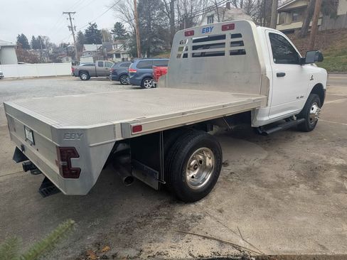 Used 2021 RAM 3500 Tradesman image 4