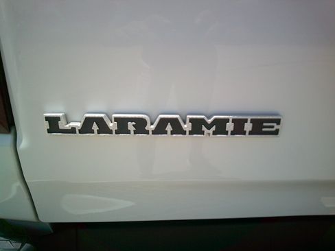 Used 2019 RAM 1500 Laramie AWD/4WD image 35