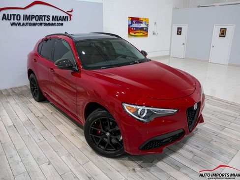 Used 2020 Alfa Romeo Stelvio Sport image 27