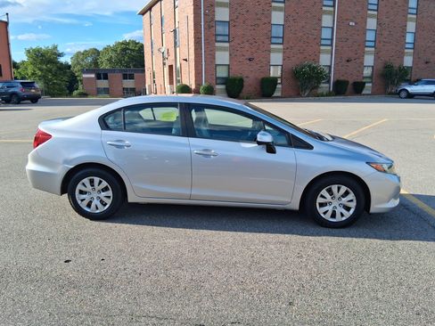 Used 2012 Honda Civic LX image 5