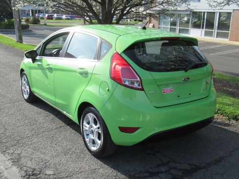 Used 2014 Ford Fiesta SE image 6
