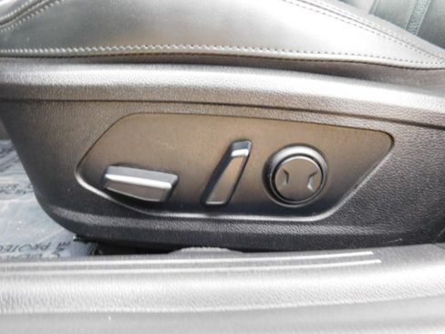 Used 2022 Kia K5 FWD EX image 11