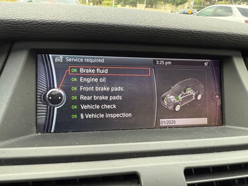 Used 2011 BMW X5 xDrive50i image 26