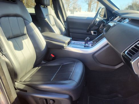 Used 2022 Land Rover Range Rover Sport HSE Silver Edition image 12