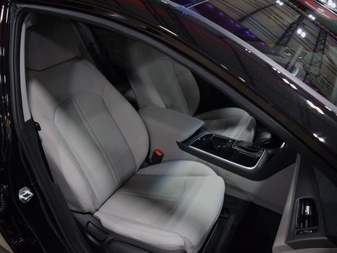 Used 2018 Hyundai Sonata FWD image 22