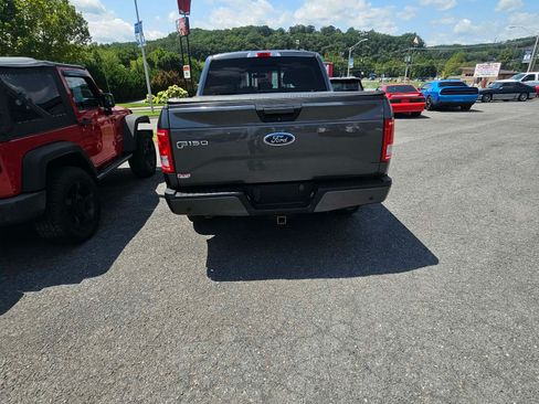 Used 2015 Ford F150 4x4 SuperCrew image 3