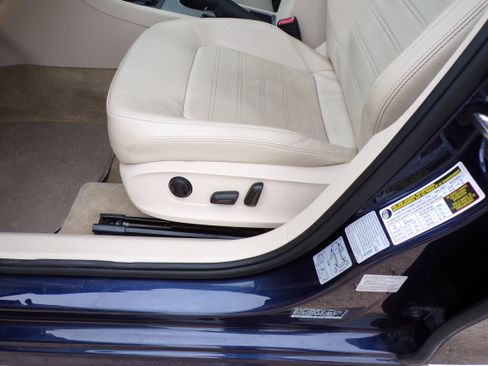 Used 2015 Volkswagen Passat 1.8T SE image 10