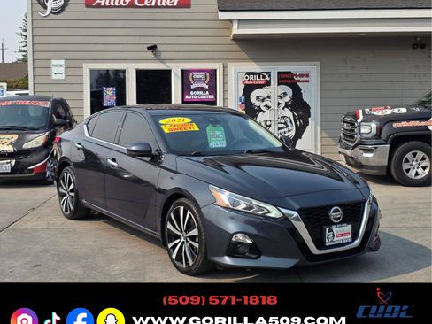 Used 2021 Nissan Altima 2.5 Platinum AWD image 1