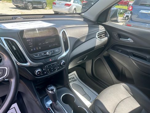 Used 2021 Chevrolet Equinox Premier image 13