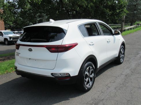 Used 2020 Kia Sportage AWD LX image 7