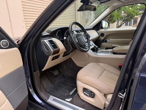Used 2015 Land Rover Range Rover Sport Supercharged AWD/4WD image 9
