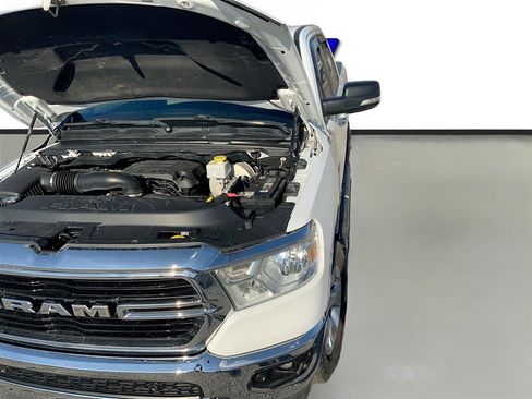 Used 2020 RAM 1500 SLT image 26