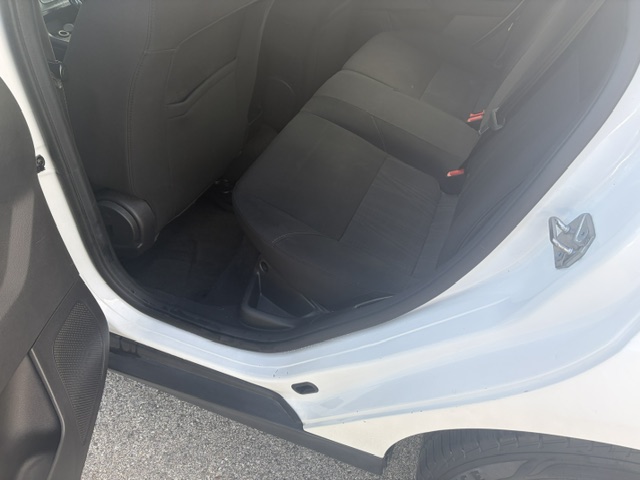 Used 2017 Ford Focus SE Hatchback FWD image 11