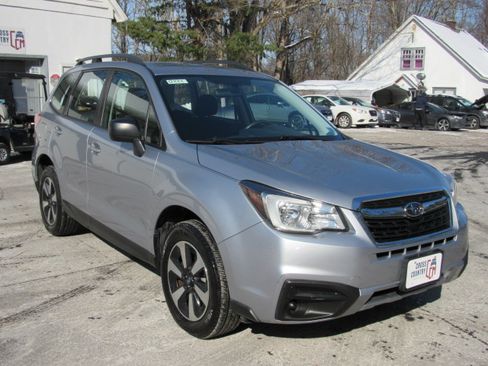 Used 2018 Subaru Forester 2.5i Premium image 15
