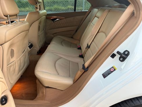 Used 2007 Mercedes-Benz E 63 AMG image 13