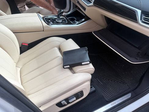 Used 2019 BMW X5 xDrive40i image 9