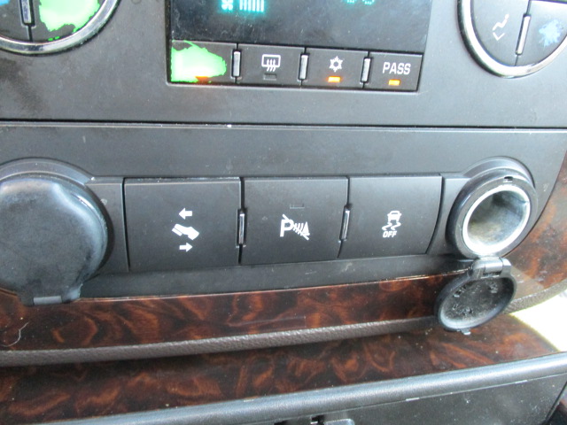 Used 2012 GMC Yukon AWD Denali image 53