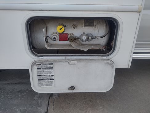 Used 2011 Ford E-450 and Econoline 450 image 68