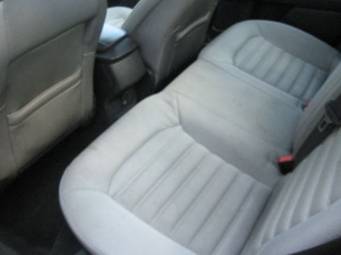 Used 2014 Ford Fusion S Hybrid FWD image 6