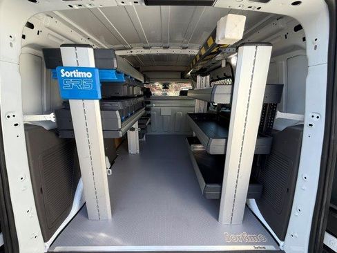 Used 2022 Ford Transit Connect XL image 9