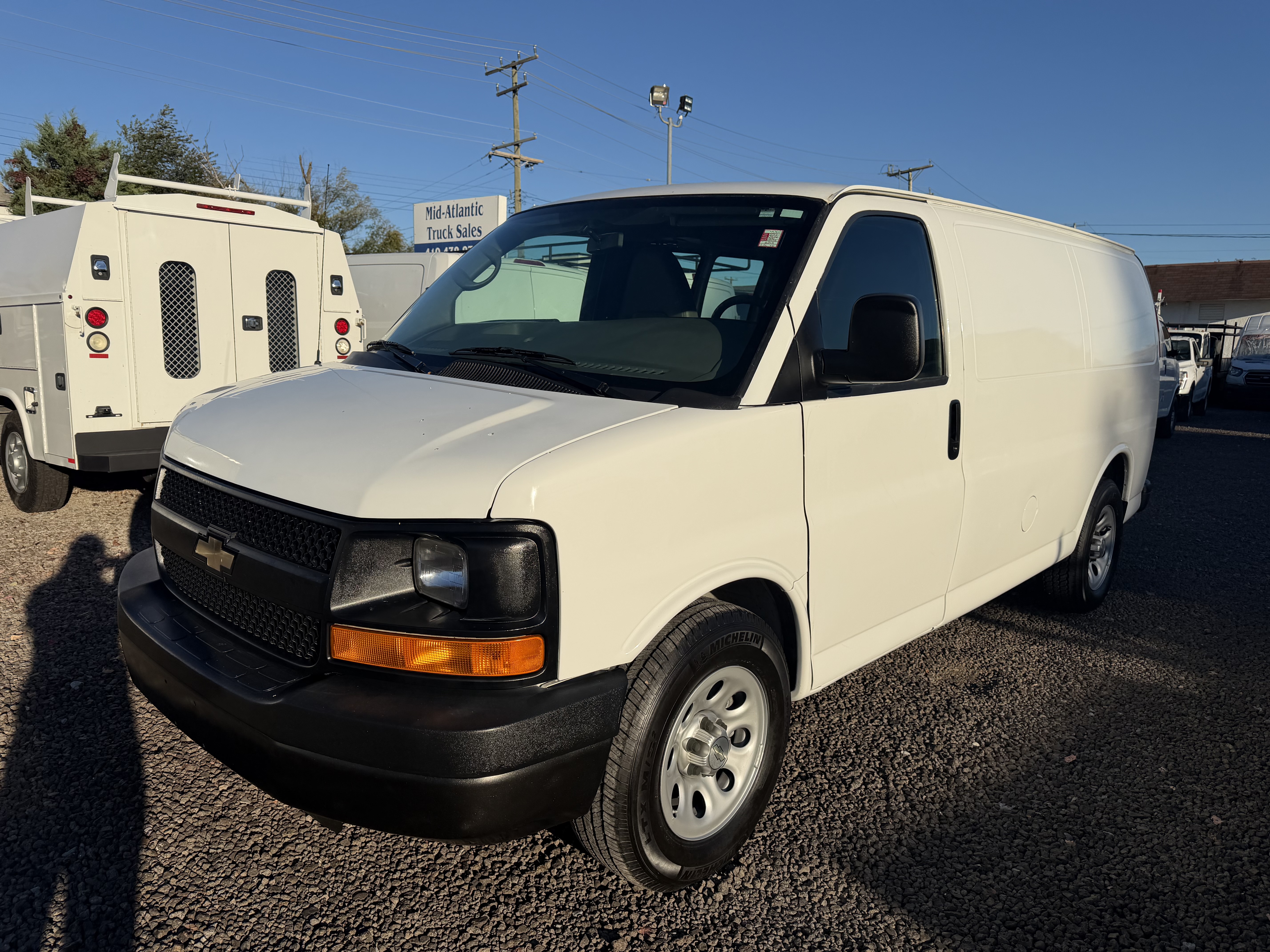 Used 2012 Chevrolet Express 1500 UNAVAIL RWD image 1