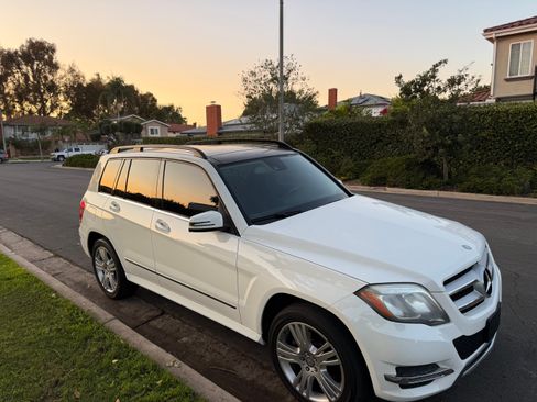 Used 2015 Mercedes-Benz GLK 350 image 25