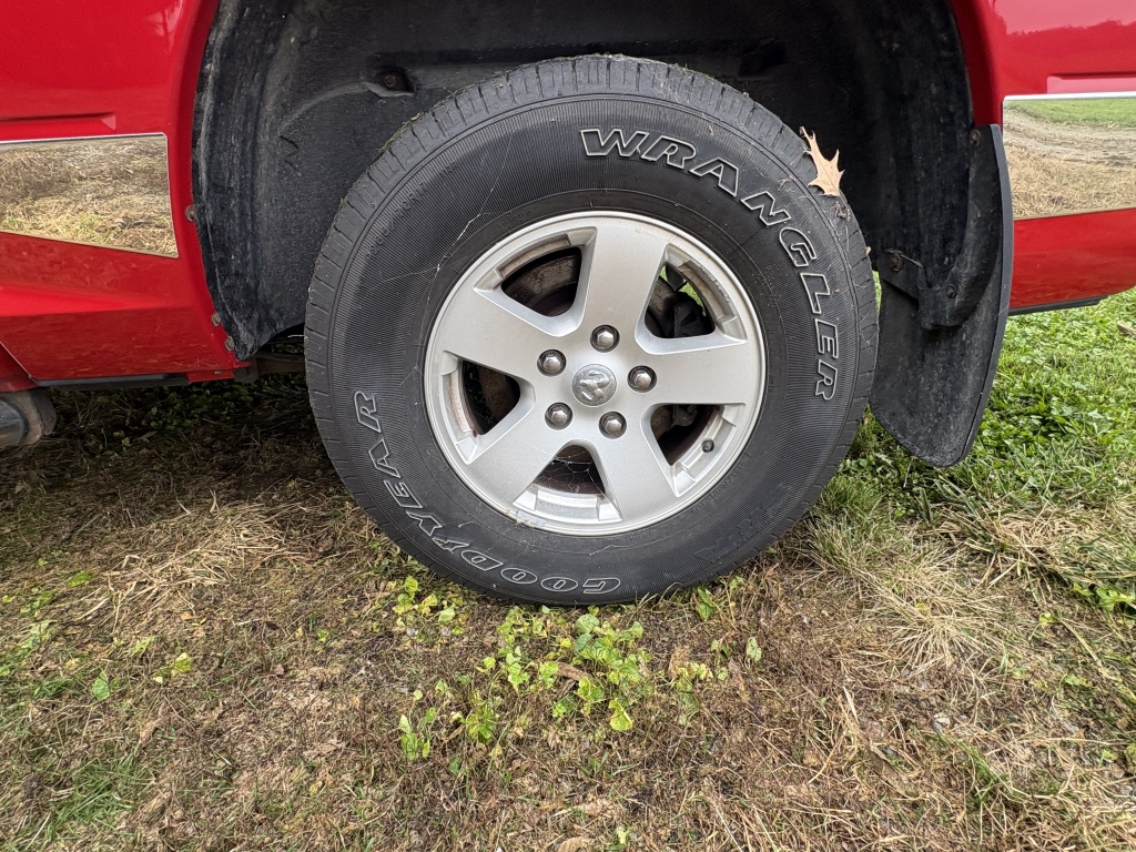 Used 2010 Dodge Ram 1500 Truck 4x4 Crew Cab image 24