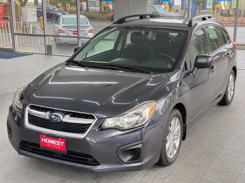 Used 2013 Subaru Impreza 2.0i Premium image 3