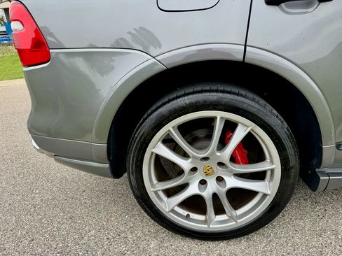 Used 2008 Porsche Cayenne GTS AWD/4WD image 20