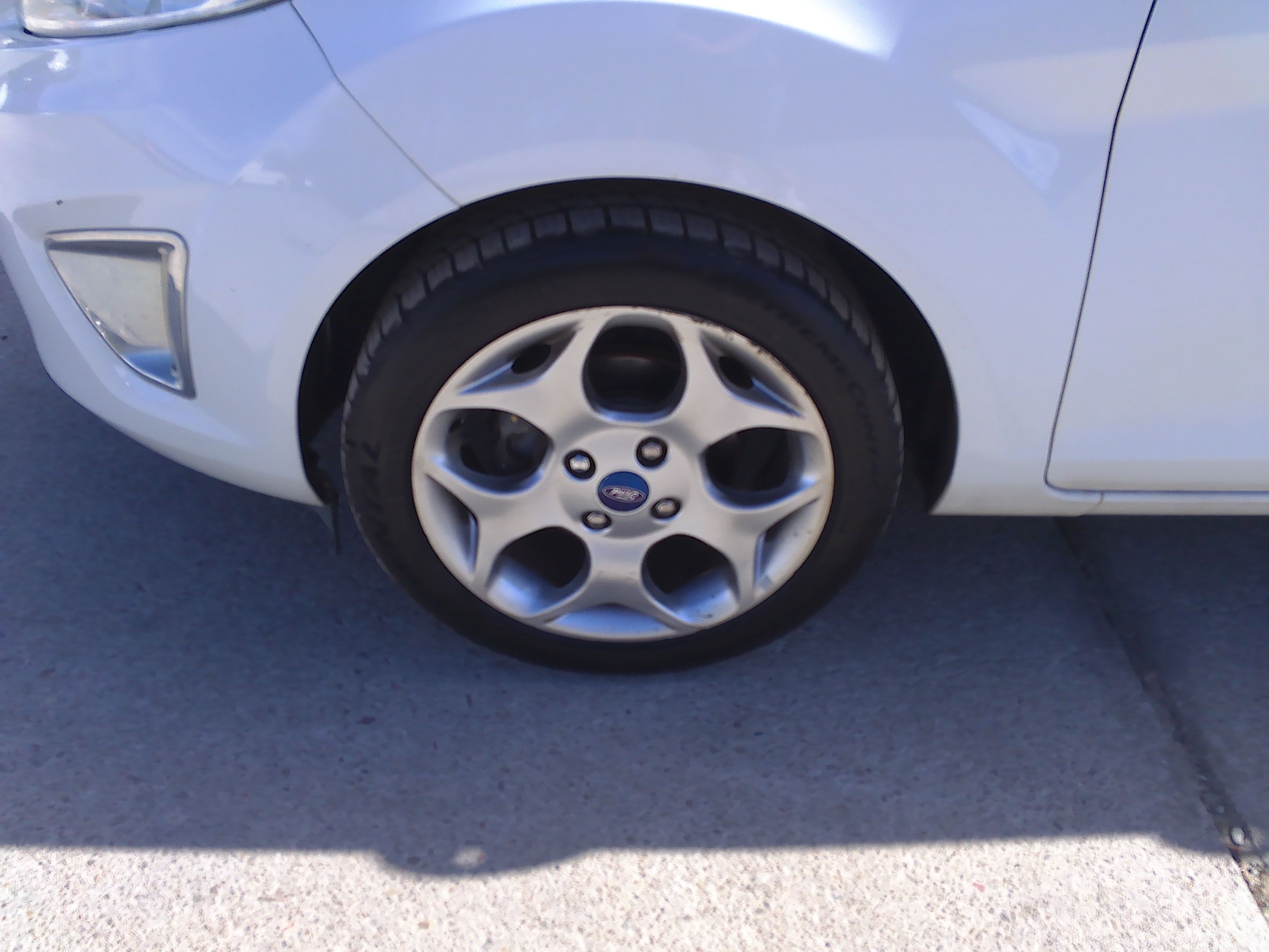 Used 2012 Ford Fiesta SEL Sedan FWD image 28