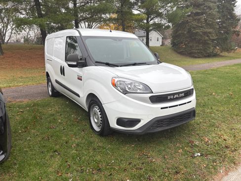 Used 2020 RAM ProMaster City SLT image 1