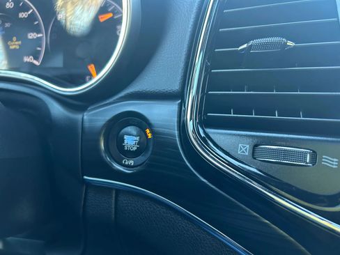 Used 2019 Jeep Grand Cherokee Limited image 45