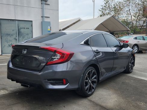 Used 2019 Honda Civic Sport image 7