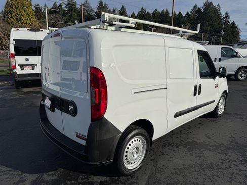 Used 2019 RAM ProMaster City Tradesman image 7