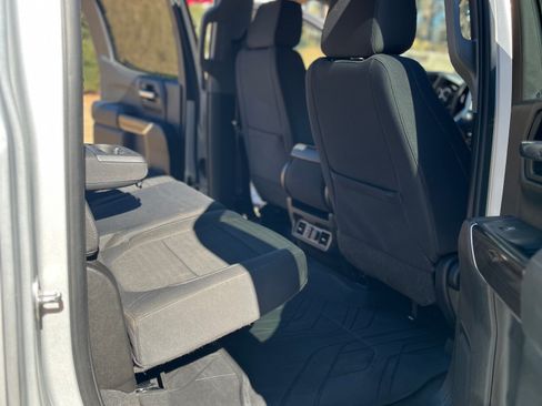 Used 2019 Chevrolet Silverado 1500 RST image 8