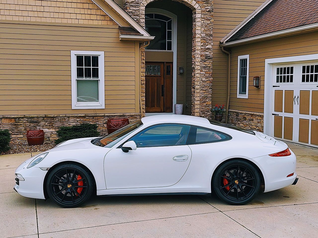 Used 2013 Porsche 911 Carrera 4S Coupe AWD/4WD image 29