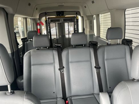 Used 2019 Ford Transit 350 XL image 24