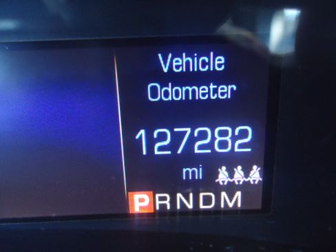 Used 2015 Cadillac SRX image 17